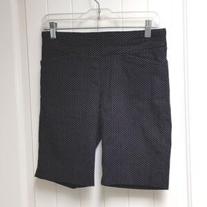 Sexy Hilary Radley yachting golf summer stretchy black and white shorts …